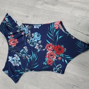 NEW Off Shoulder Floral Bodysuit Medium